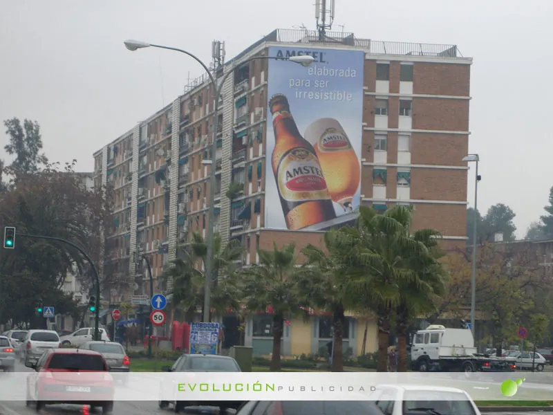 Fachadas medianeras publicitarias