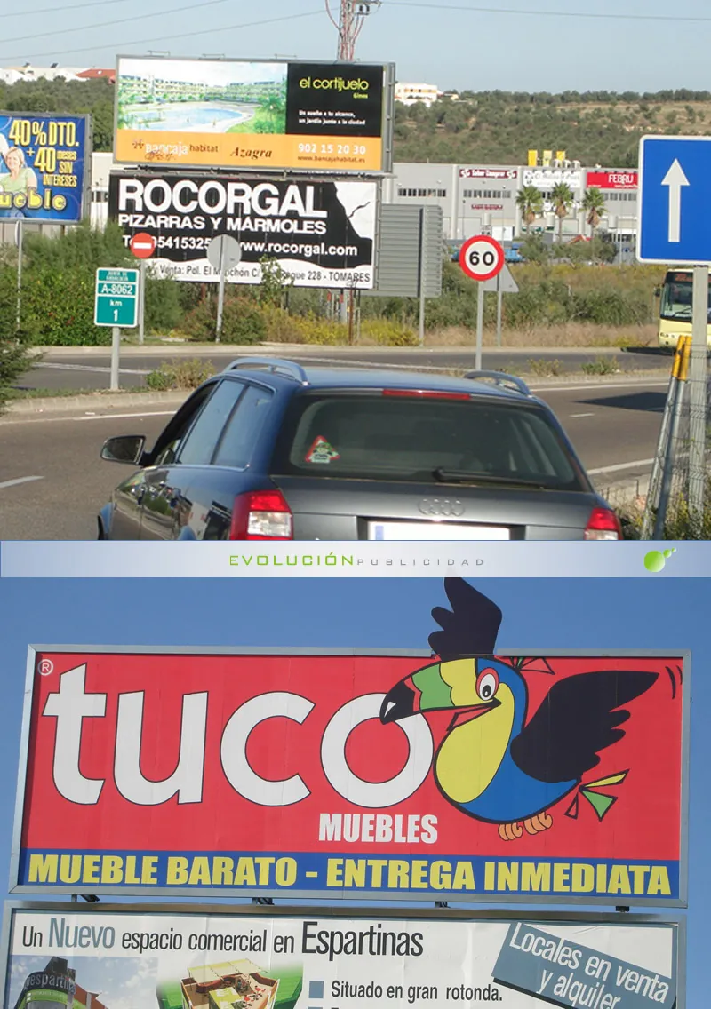 Soporte publicitario de 8 por 3 metros